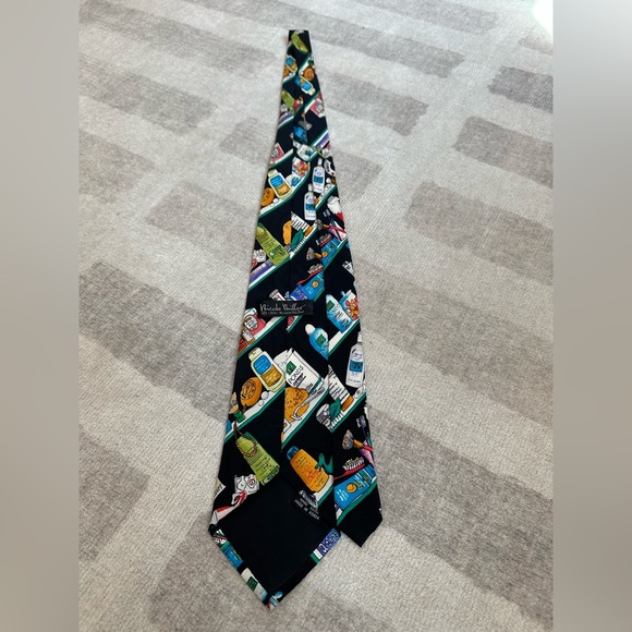 Vintage 1991 Nicole Miller Medicine Cabinet Silk Tie - Picture 4 of 6